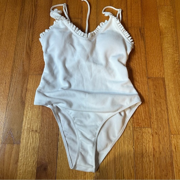 Zaful One Piece Swimsuit Womens size 4 White Textured Open Back Thin Strap(T) - Picture 3 of 11